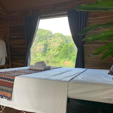 Peaceful Refuge Homestay ニンビン エクステリア 写真