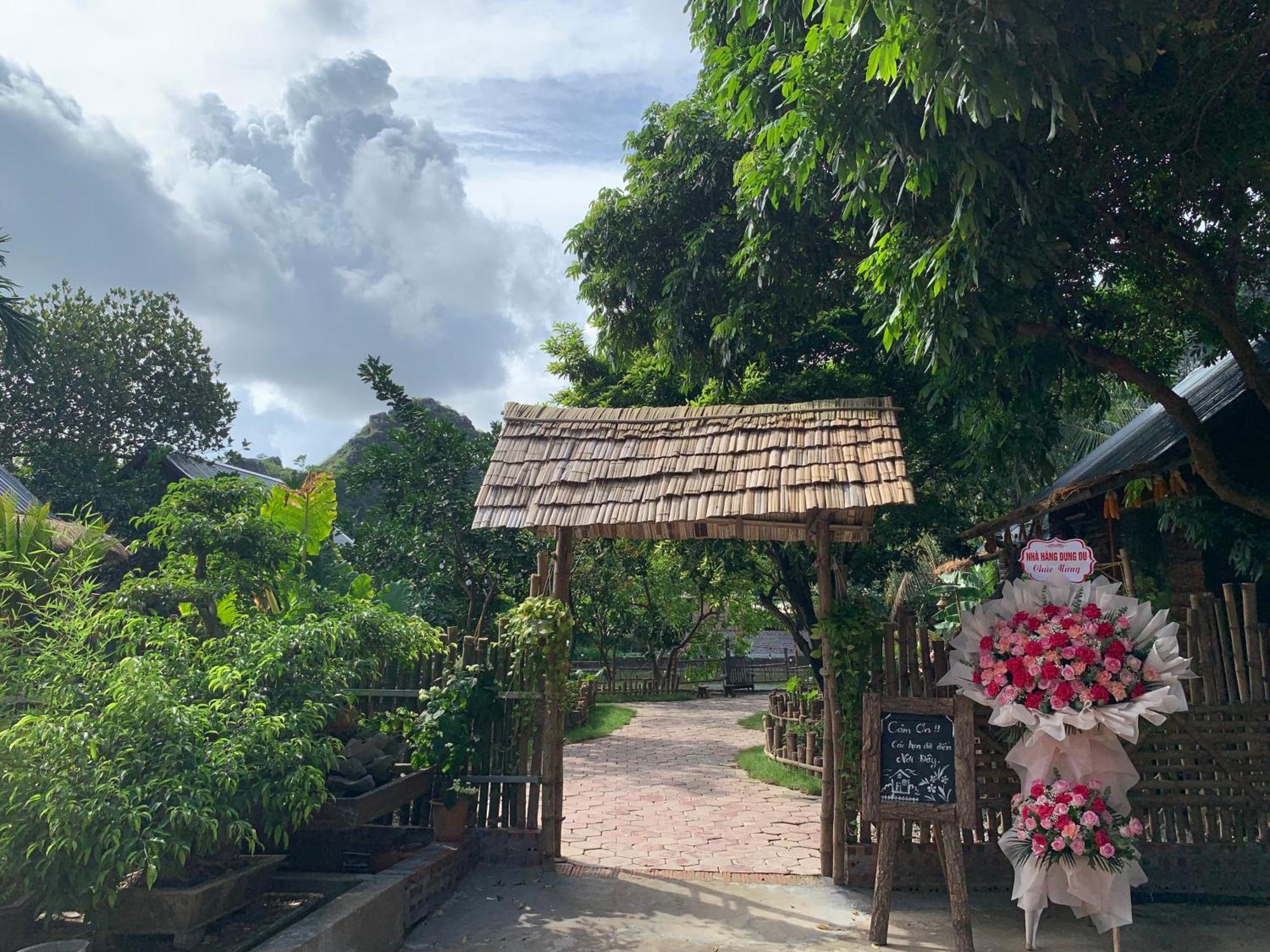 Peaceful Refuge Homestay ニンビン エクステリア 写真