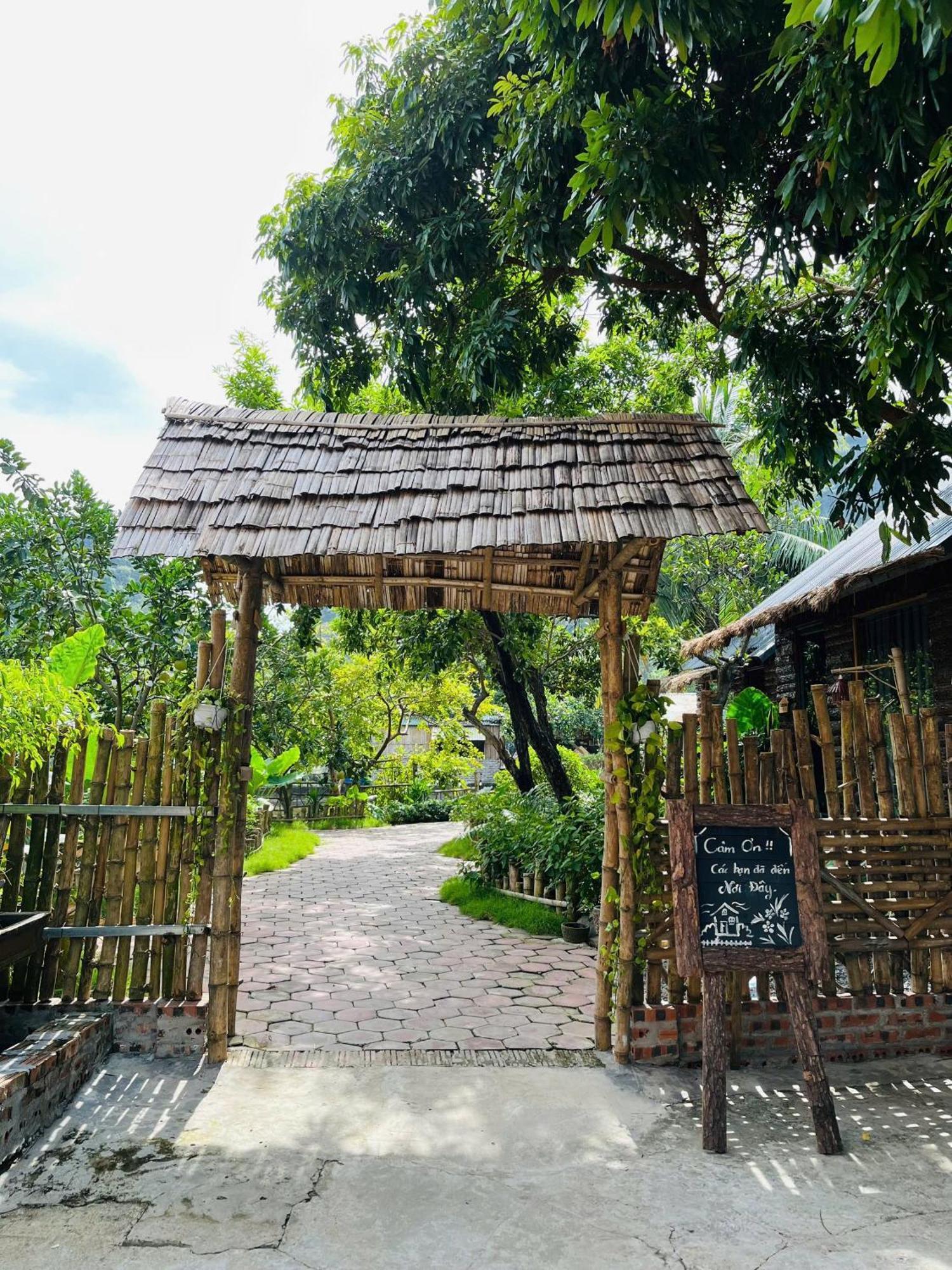 Peaceful Refuge Homestay ニンビン エクステリア 写真